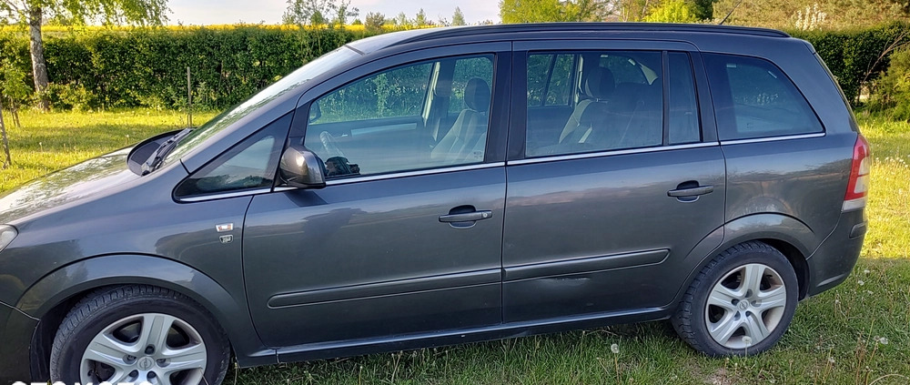 Opel Zafira cena 8600 przebieg: 215741, rok produkcji 2010 z Lublin małe 46